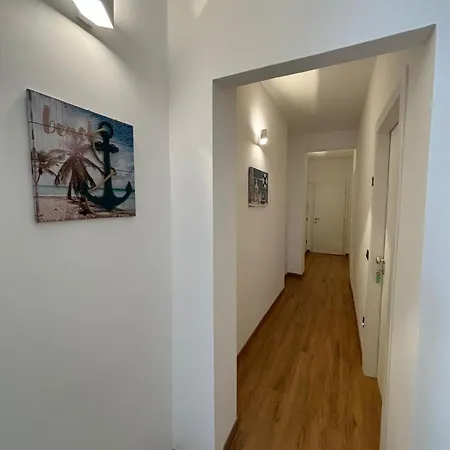 Frühstückspension Borgomara 4*